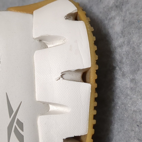 Reebok ZIG DYNAMICA Chalk Grey Women's Shoes Size 7 - Picture 4 of 9